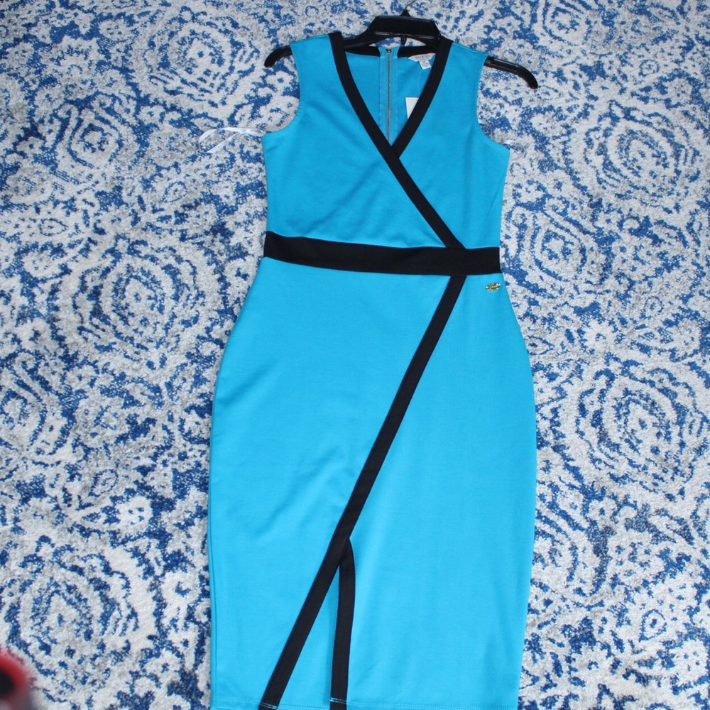GUESS**  NWT Midi dress